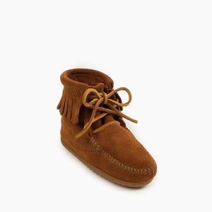 Minnetonka Tramper Boot